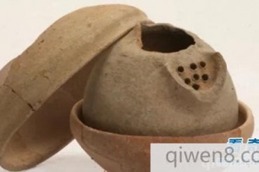 考古学家打开3100年前酒罐,居然发现里面藏有上...