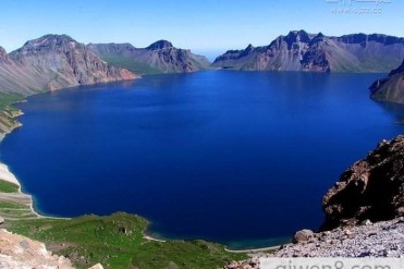 世界上最高的火山湖