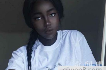 最美黑美人 你比我白但我颜值甩你几条街!