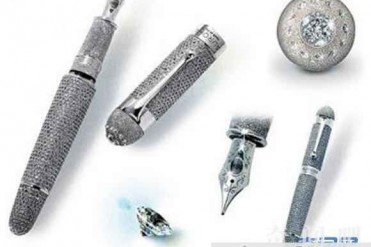 世界上最贵的钢笔:奥罗拉钻石钢笔价值八位数