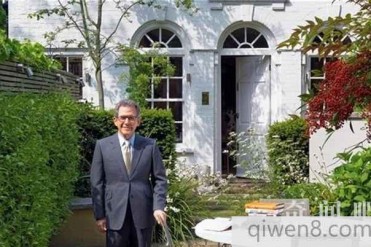 全世界最富有的同性恋 商界巨头大卫·格芬以70亿...