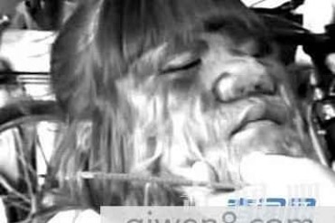 世界上的十大兽孩大揭秘 那些被动物养大的悲惨小孩