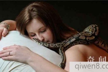 世界十大奇怪的水疗护理 不仅有蛇按摩还有胎盘护理