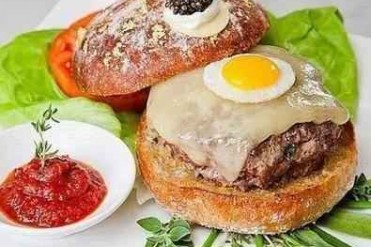 世界上最贵的汉堡:295美元