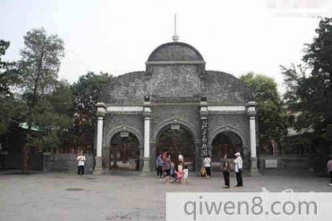 世界上第一间动物园建于1050年左右