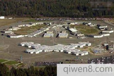 世界最高级别监狱位于美国加州新月