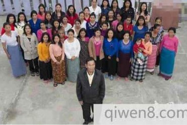 世界上最大的家庭有39位妻子94个孩子14个儿媳和3...