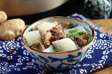 萝卜牛肉怎么炖好吃又烂
