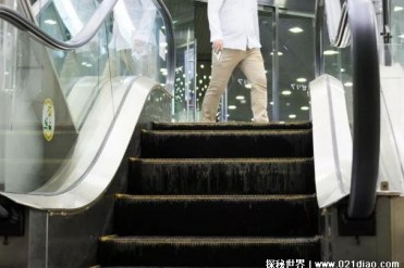 世界上最短的电梯 位于日本总长只有5个台阶(人性...