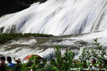 世界上最大的人造瀑布 九天银河位于桂林(比较雄伟)