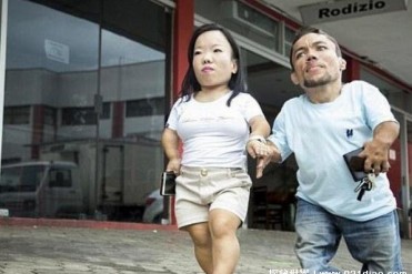 世界上最矮的夫妻 身高加起来仅有181.41厘米(来...