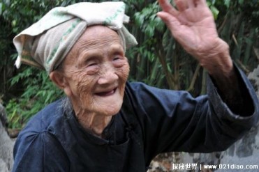世界上最长寿的女性 来自中国罗美珍享年127岁(一...