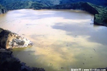 世界上最恐怖湖泊 尼奥斯湖被称非洲杀人湖(致200...
