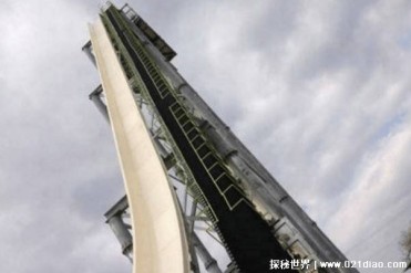 世界上最刺激的水上滑梯 天堂岛水上乐园(几乎垂直)