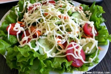 世界上最大的蔬菜沙拉 在罗马尼亚首都诞生(重19....