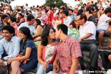 世界上最讨厌情人节的国家 马来西亚(禁止未婚同居)