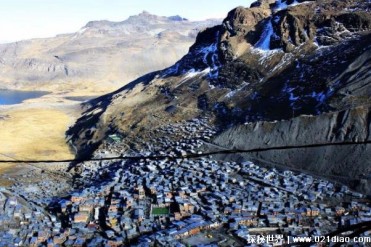 世界上海拔最高的城市 秘鲁的城市瑞科纳达(海拔5...